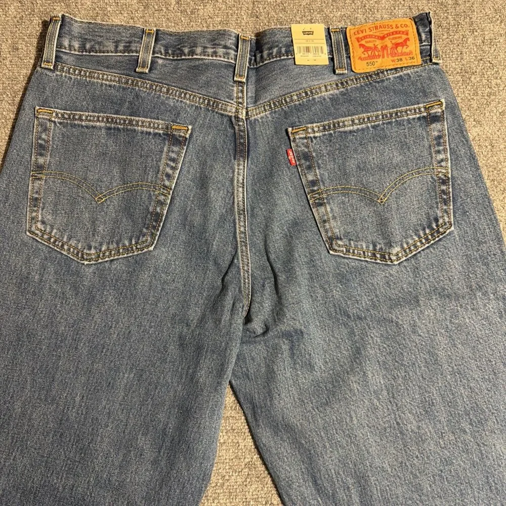 NEW Levi's Mens 550 Denim Jeans Relaxed Fit Mens Size 38X36 Blue NWT